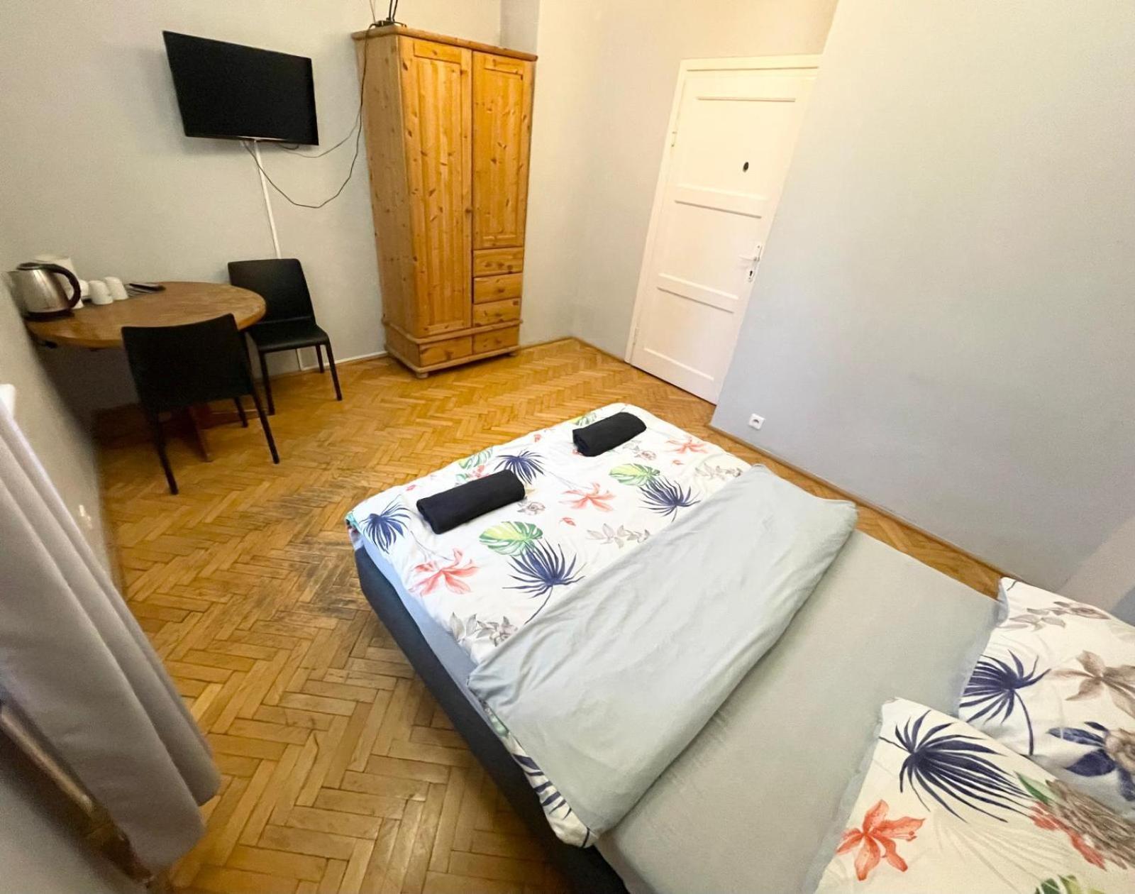 Fantastic Waw - G Room 3 Варшава Экстерьер фото
